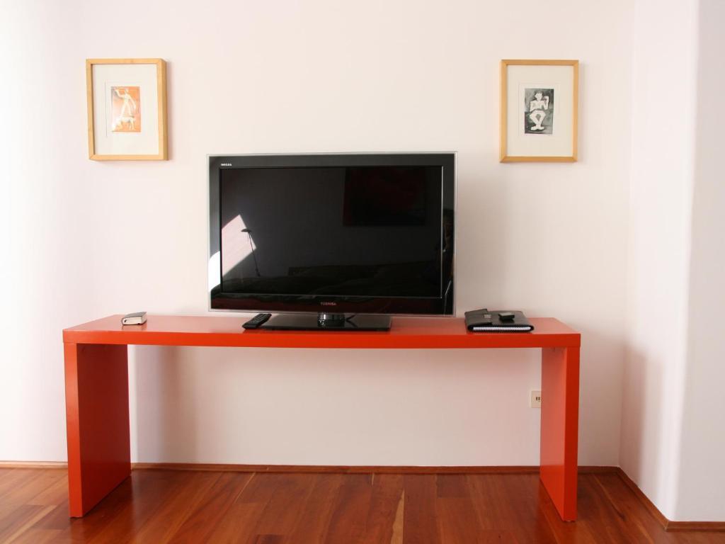 Apartment Medienhafen 46 Sqm Dusseldorf Phòng bức ảnh