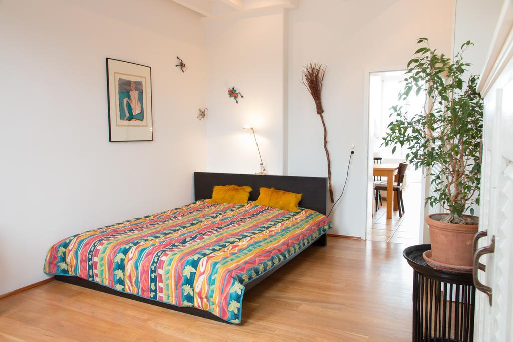 Apartment Medienhafen 46 Sqm Dusseldorf Ngoại thất bức ảnh