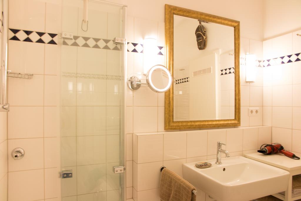 Apartment Medienhafen 46 Sqm Dusseldorf Ngoại thất bức ảnh